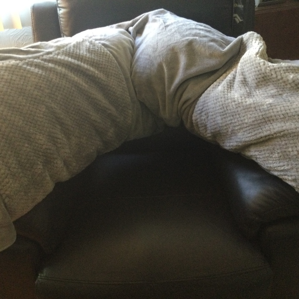 Sloucher Plush Lounge Pillow by Leachco